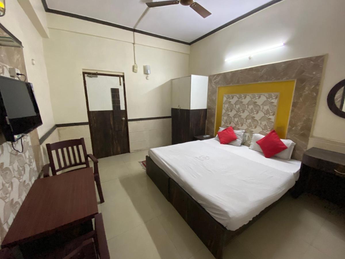 Hotel Shubham Rourkela Buitenkant foto